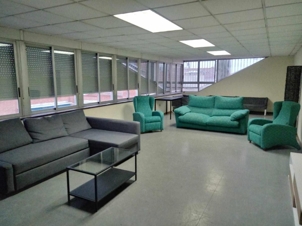 Residencia 12 Octubre Bed & Breakfast Madrid Eksteriør bilde