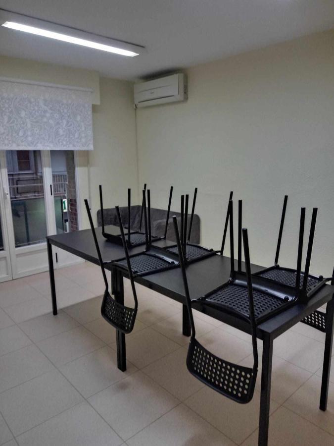 Residencia 12 Octubre Bed & Breakfast Madrid Eksteriør bilde