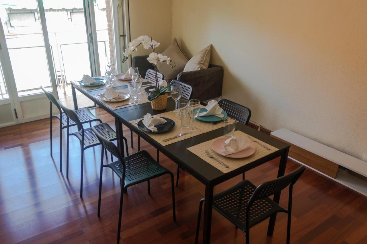 Residencia 12 Octubre Bed & Breakfast Madrid Eksteriør bilde